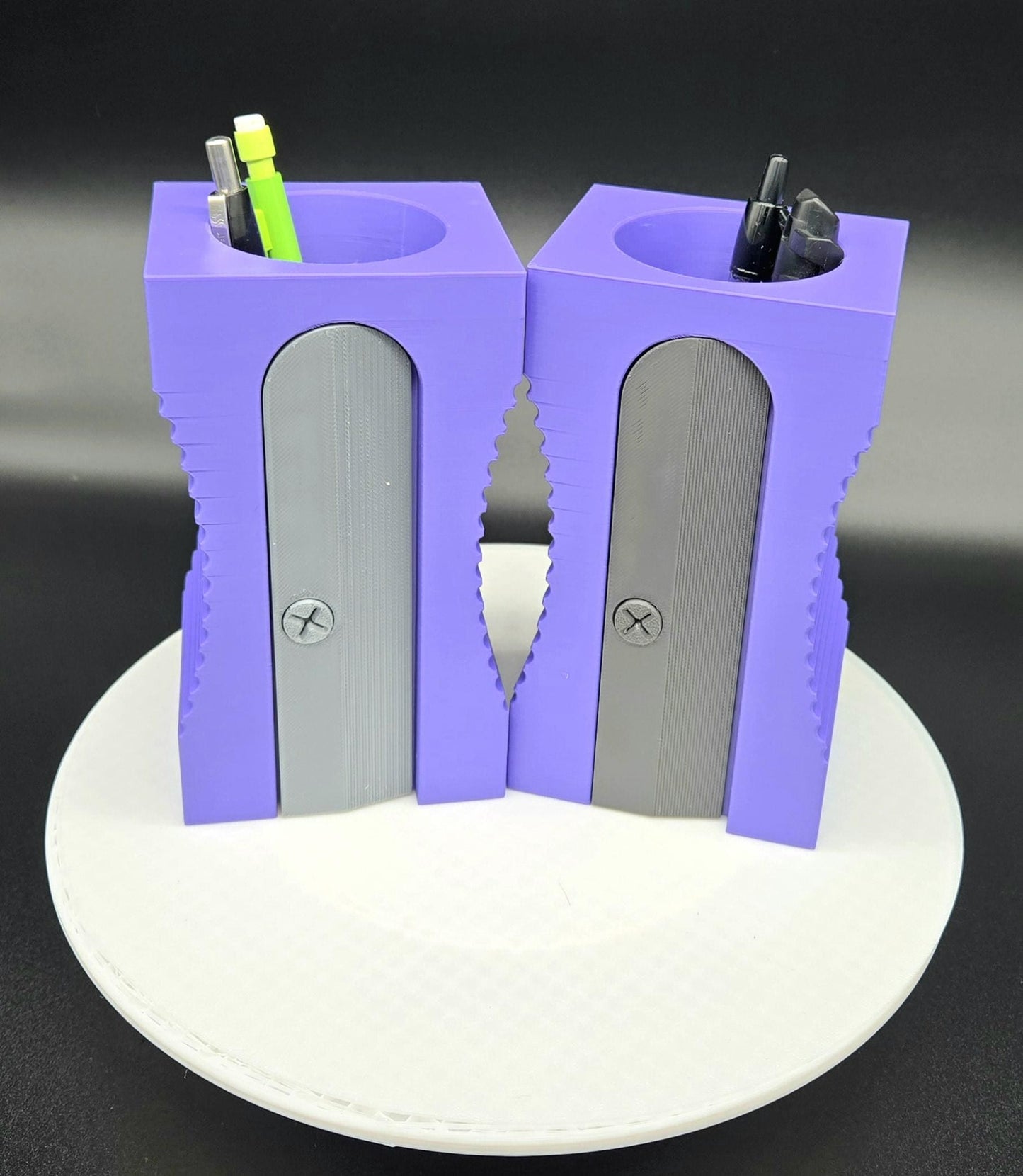 Giant Pencil Sharpener Organizer – Funny Pencil Holder, Novelty Desk Accessory, Teacher Gift, 3D Printed Office Decor