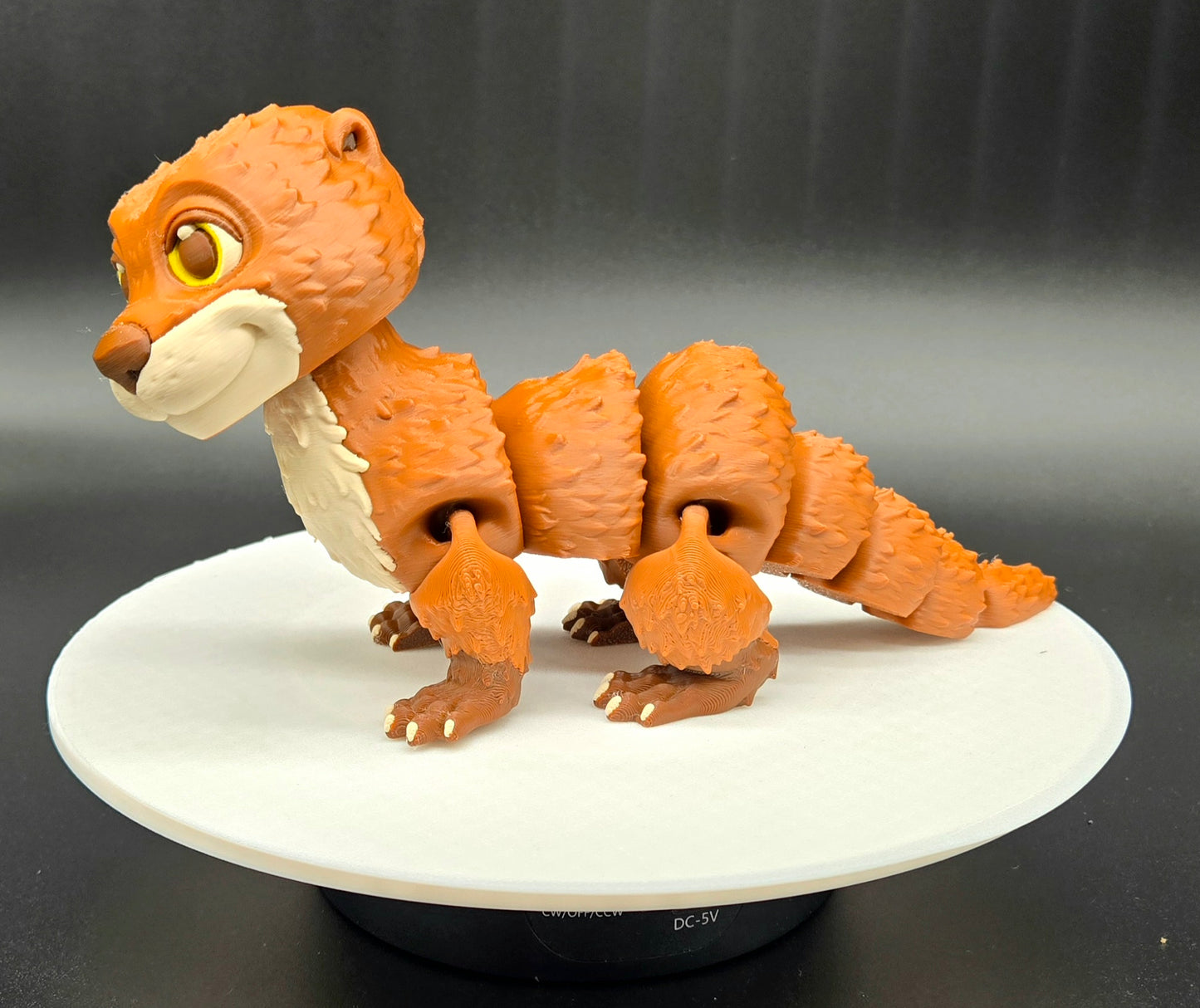 Articulated Otter – 3D Printed Poseable Fidget Toy, Cute Animal Desk Buddy, Collectible Otter Figure