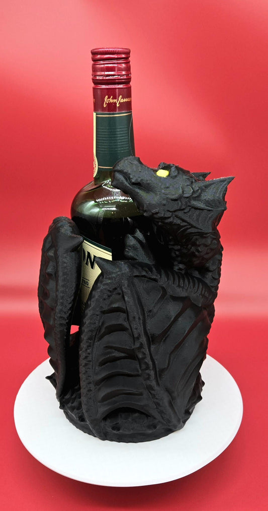 Dragon Wine Bottle Holder – Mythical Alcohol Display Stand – Fantasy Bar Decor – Gothic Dragon Kitchen Accessory – 3D Printed Gift