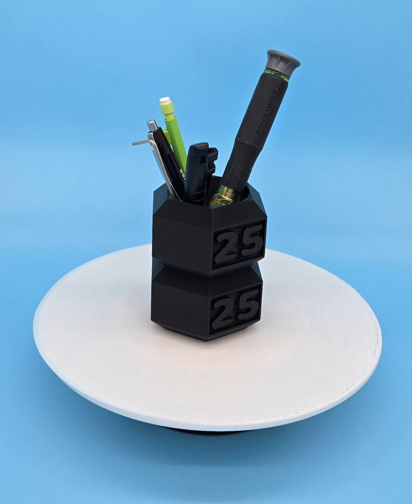 Dumbbell Pencil Holder – Gym Desk Organizer, Fitness Decor for Office, Gift for Weightlifters, 3D Printed Pen Cup